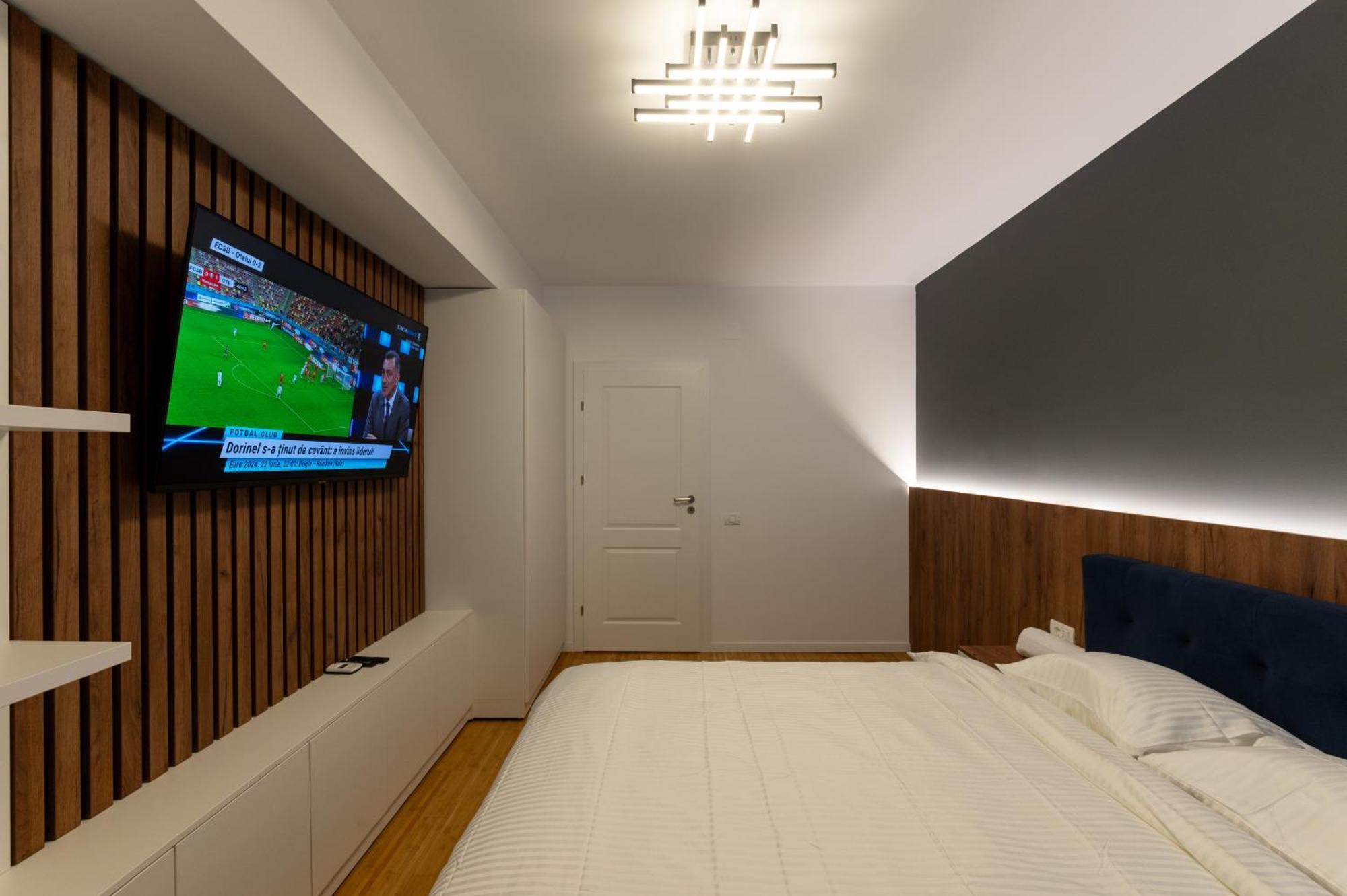 Pitesti Residence Bagian luar foto